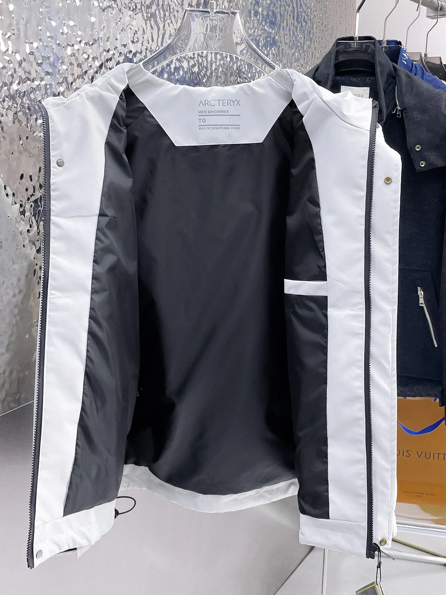 Same Style， ， 2026 New Arrival ， Original Premium Breathable ， ， ， Quality。 ， Sizes：M～3XL，
